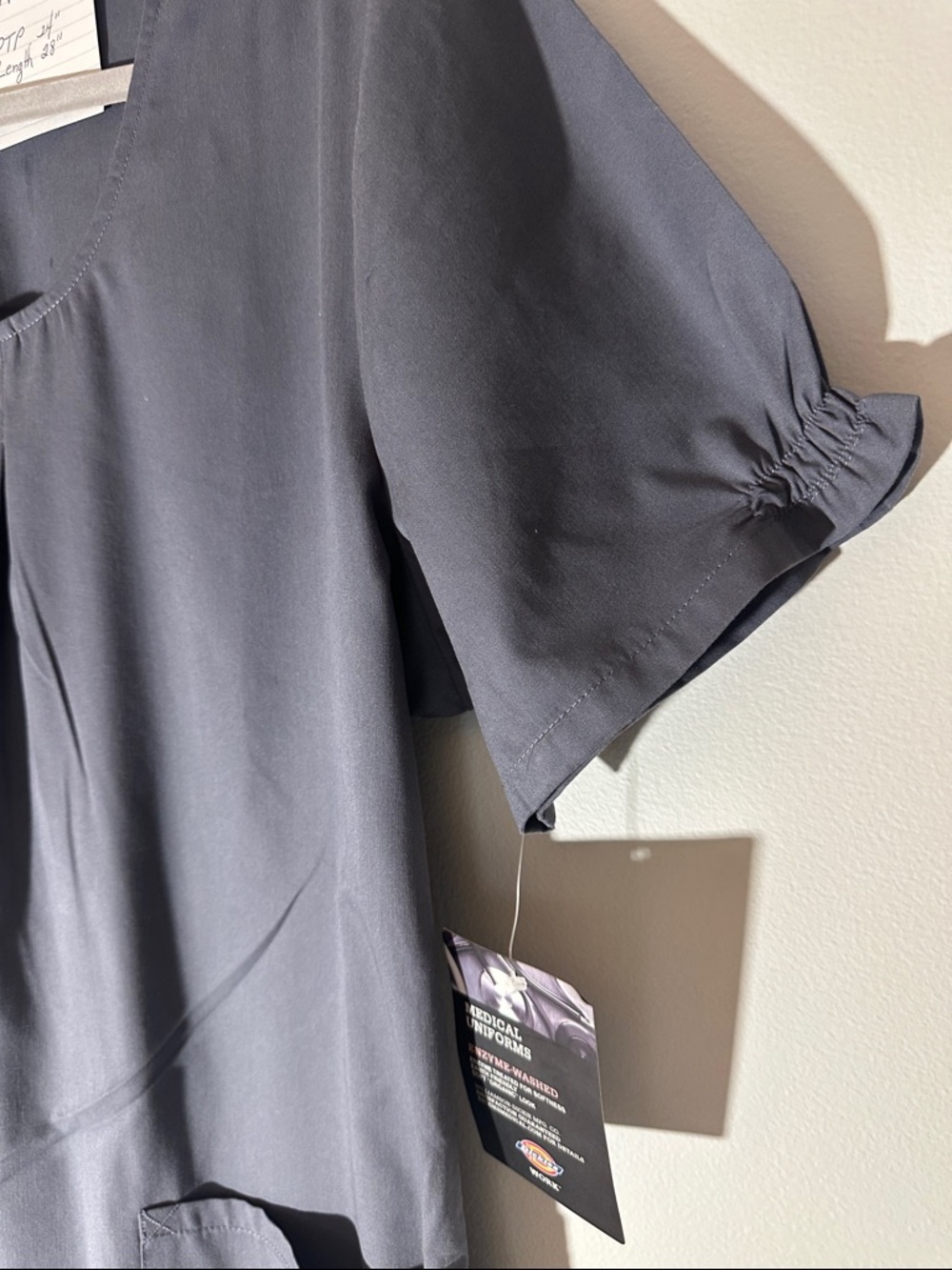 Dickies Women’s Dark Navy Short-Sleeve Scrub Tunic - Picture 2 of 3